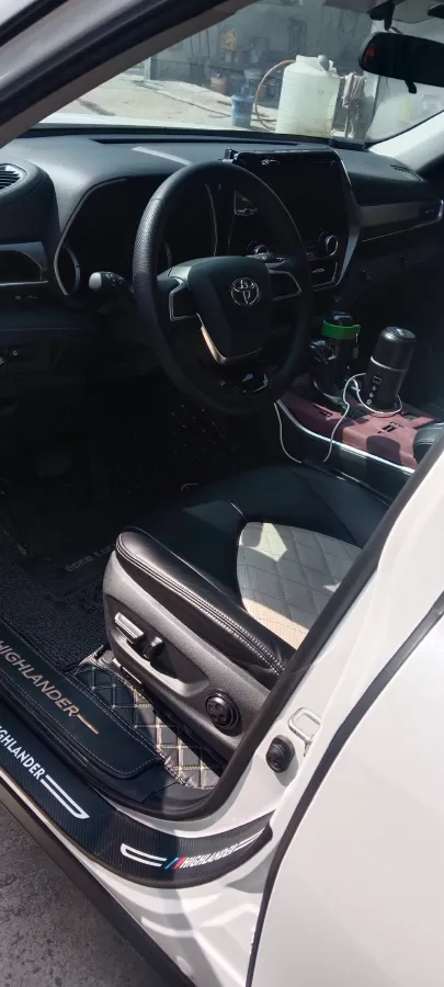 2022 Toyota Highlander 2.5L 192HP L4 E-CVT Hybrid,autocango,china used car exporter,china ev exporter,chinese used car exporter,chinese used ev exporter