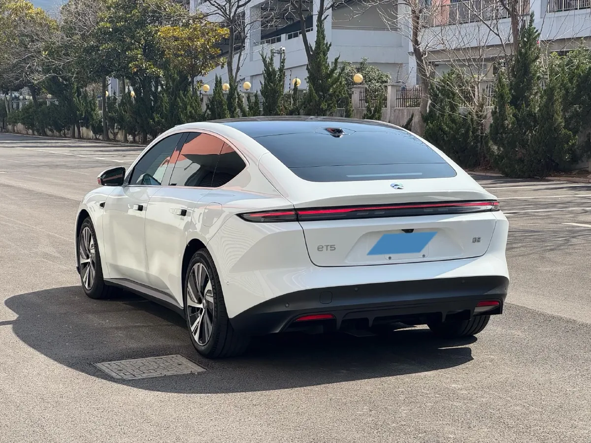 2024 NIO ET5 BEV 75KWH,autocango,china used car exporter,china ev exporter,chinese used car exporter,chinese used ev exporter
