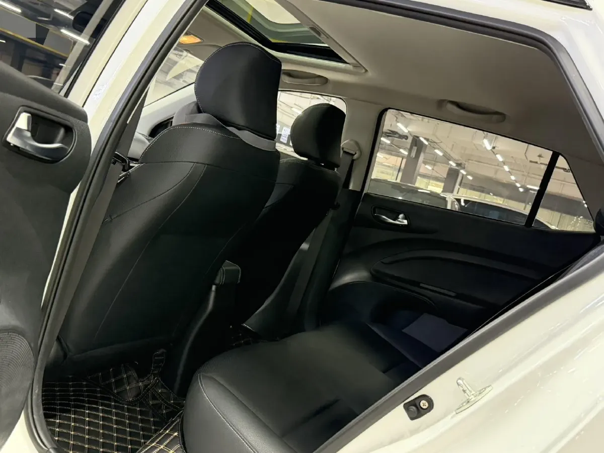 2021 Kia KX1 1.4L 100HP L4 CVT,autocango,china used car exporter,china ev exporter,chinese used car exporter,chinese used ev exporter