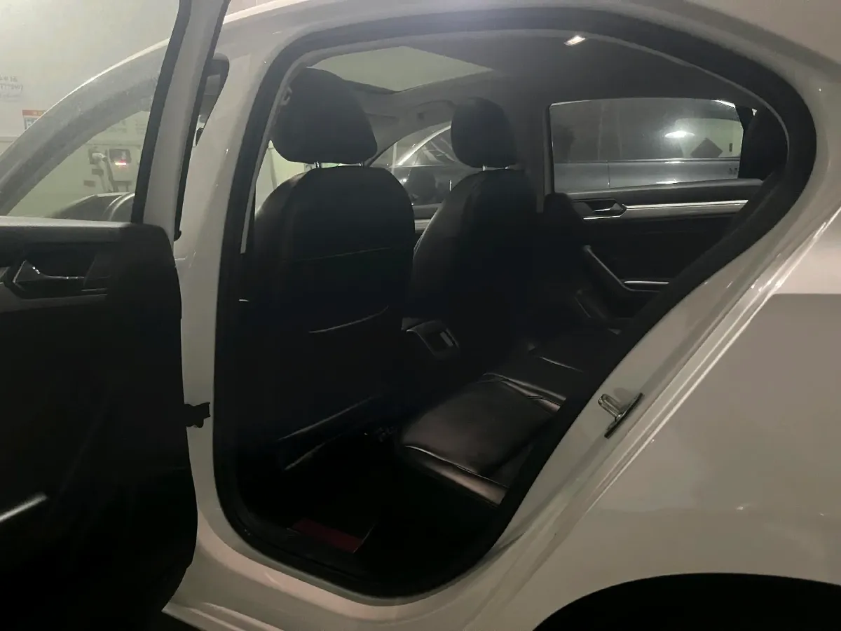 2021 DongFeng Forthing S50EV BEV 57.2KWH,autocango,china used car exporter,china ev exporter,chinese used car exporter,chinese used ev exporter