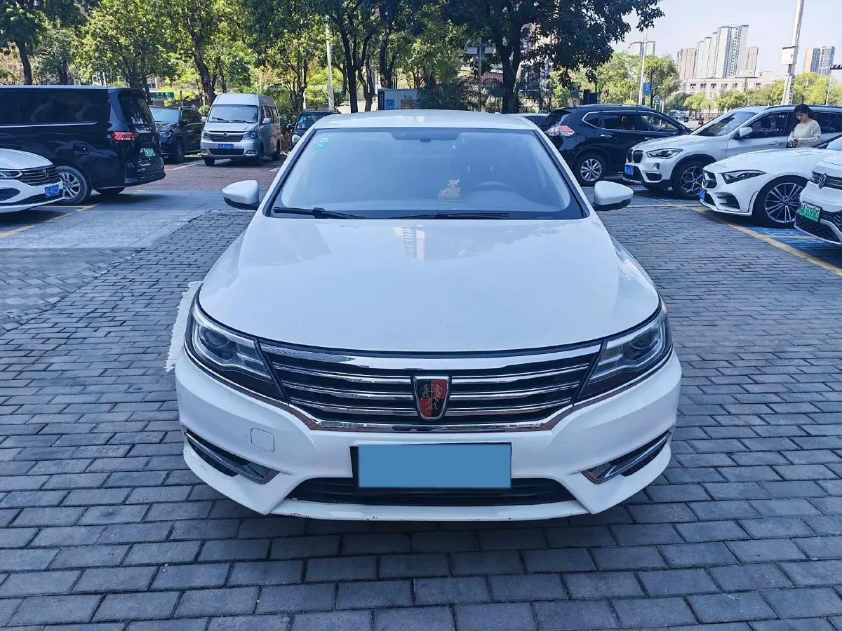 2018 Roewe i6 1.0T 125HP L3 7DCT,autocango,china used car exporter,china ev exporter,chinese used car exporter,chinese used ev exporter