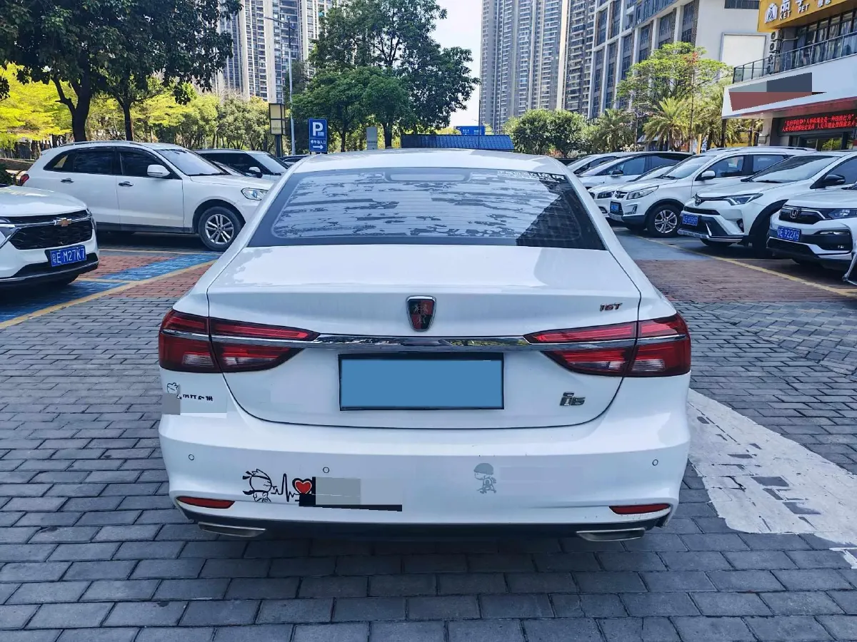 2018 Roewe i6 1.0T 125HP L3 7DCT,autocango,china used car exporter,china ev exporter,chinese used car exporter,chinese used ev exporter
