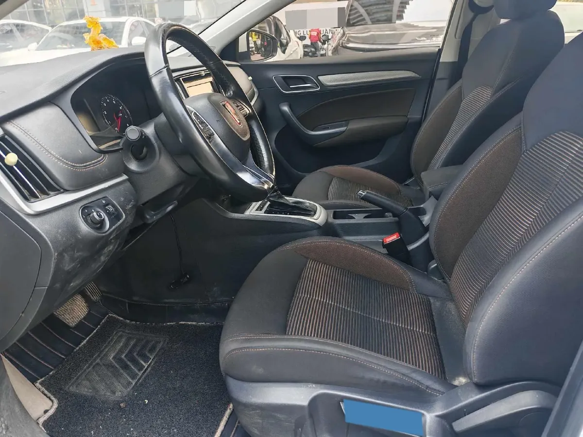 2018 Roewe i6 1.0T 125HP L3 7DCT,autocango,china used car exporter,china ev exporter,chinese used car exporter,chinese used ev exporter