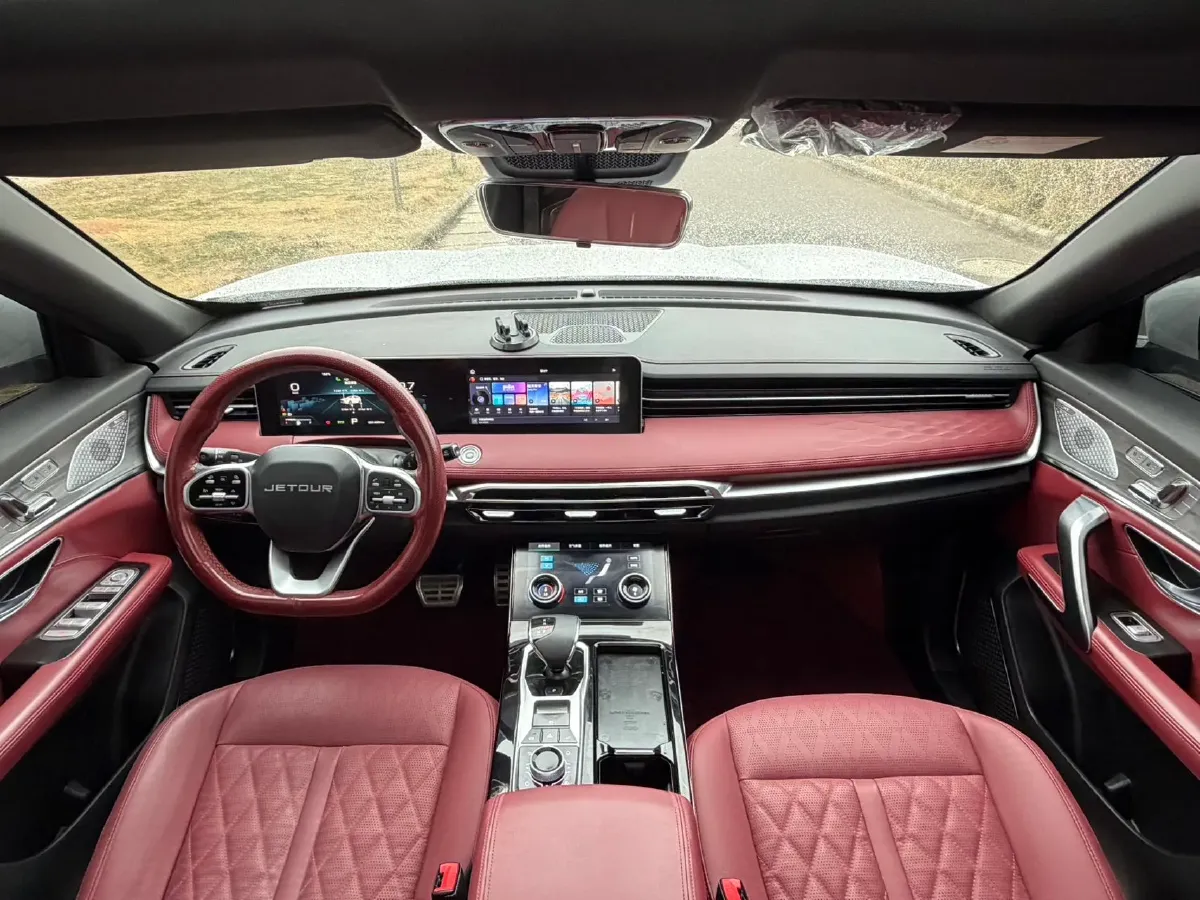 2023 Jetour X70 Plus 1.6T 197HP L4 7DCT,autocango,china used car exporter,china ev exporter,chinese used car exporter,chinese used ev exporter