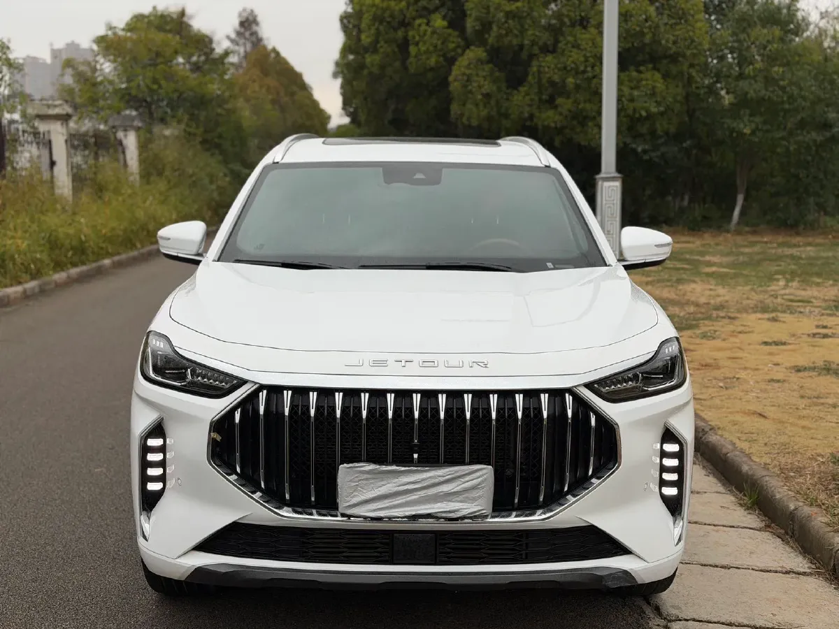 2023 Jetour X70 Plus 1.6T 197HP L4 7DCT,autocango,china used car exporter,china ev exporter,chinese used car exporter,chinese used ev exporter