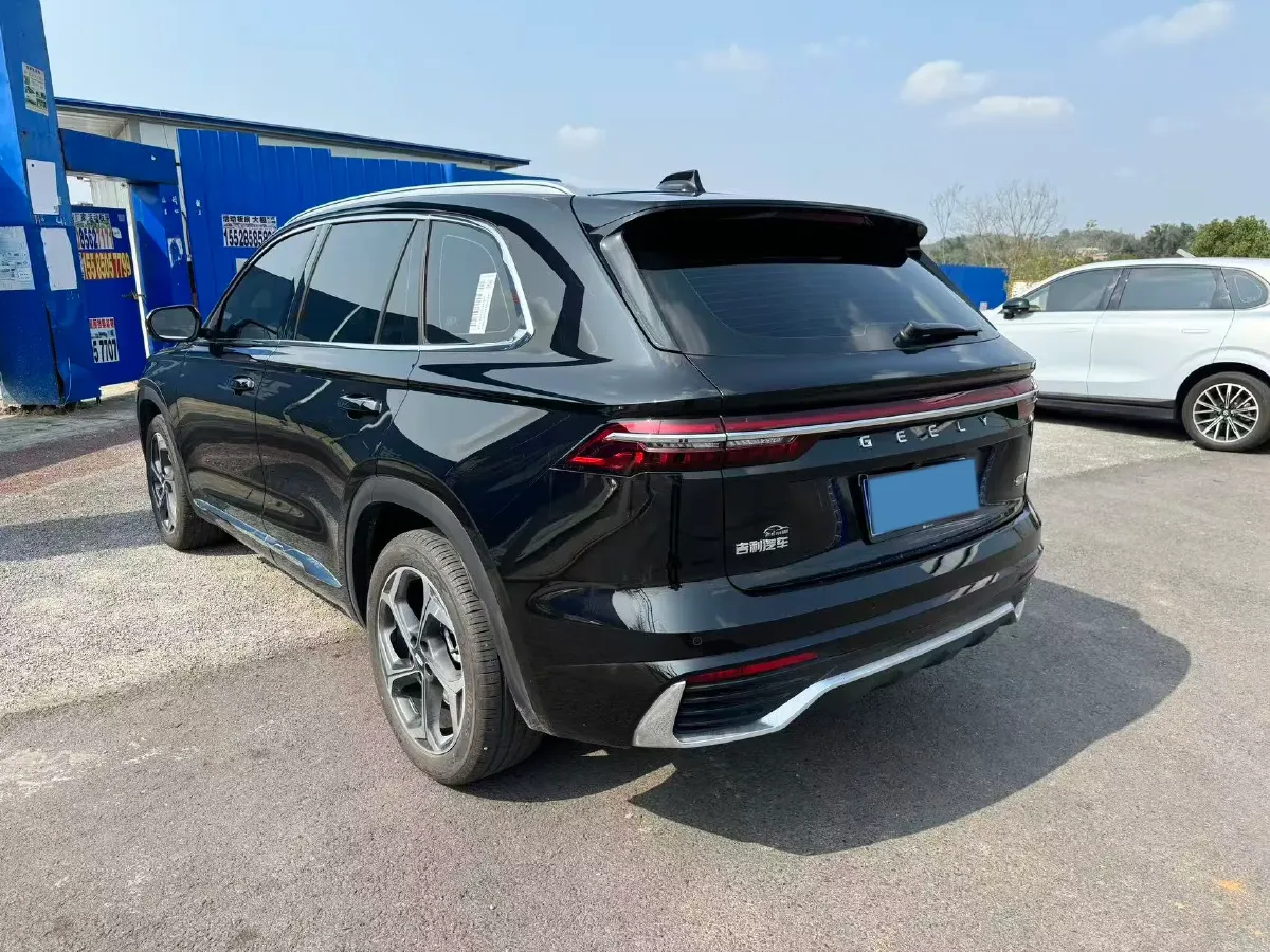 2024 Geely Monjaro 2.0T 218HP L4 7DCT,autocango,china used car exporter,china ev exporter,chinese used car exporter,chinese used ev exporter