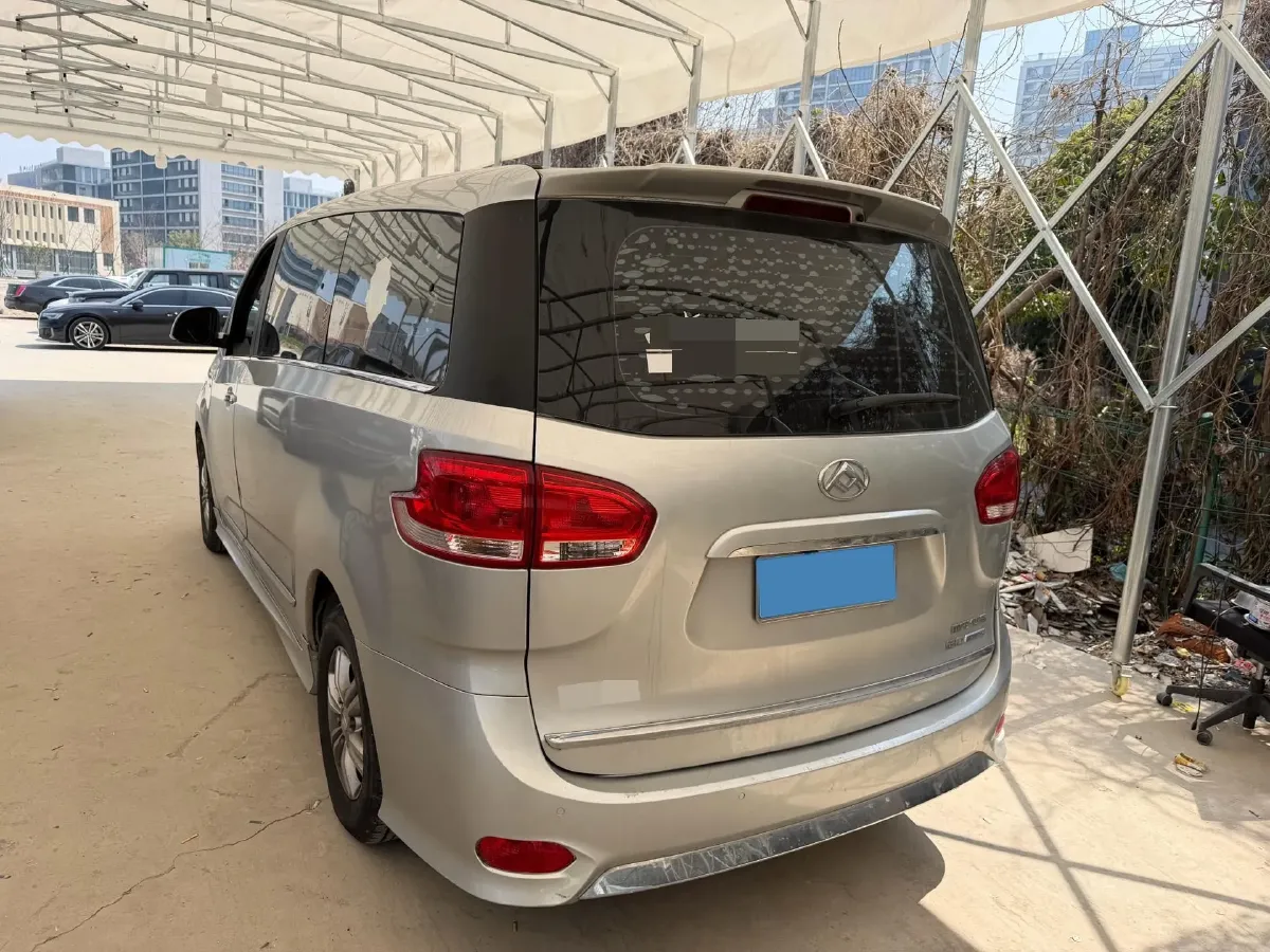 2020 MAXUS XinTu V90 2.0T 148HP L4 6MT,autocango,china used car exporter,china ev exporter,chinese used car exporter,chinese used ev exporter