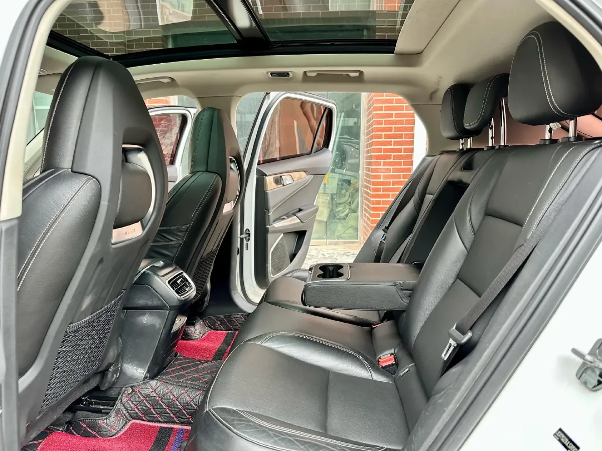 2017 Zotye SR9 2.0T 190HP L4 6DCT,autocango,china used car exporter,china ev exporter,chinese used car exporter,chinese used ev exporter