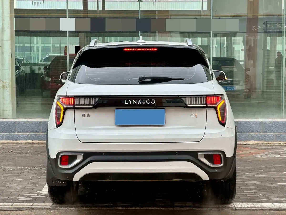 2017 Zotye SR9 2.0T 190HP L4 6DCT,autocango,china used car exporter,china ev exporter,chinese used car exporter,chinese used ev exporter