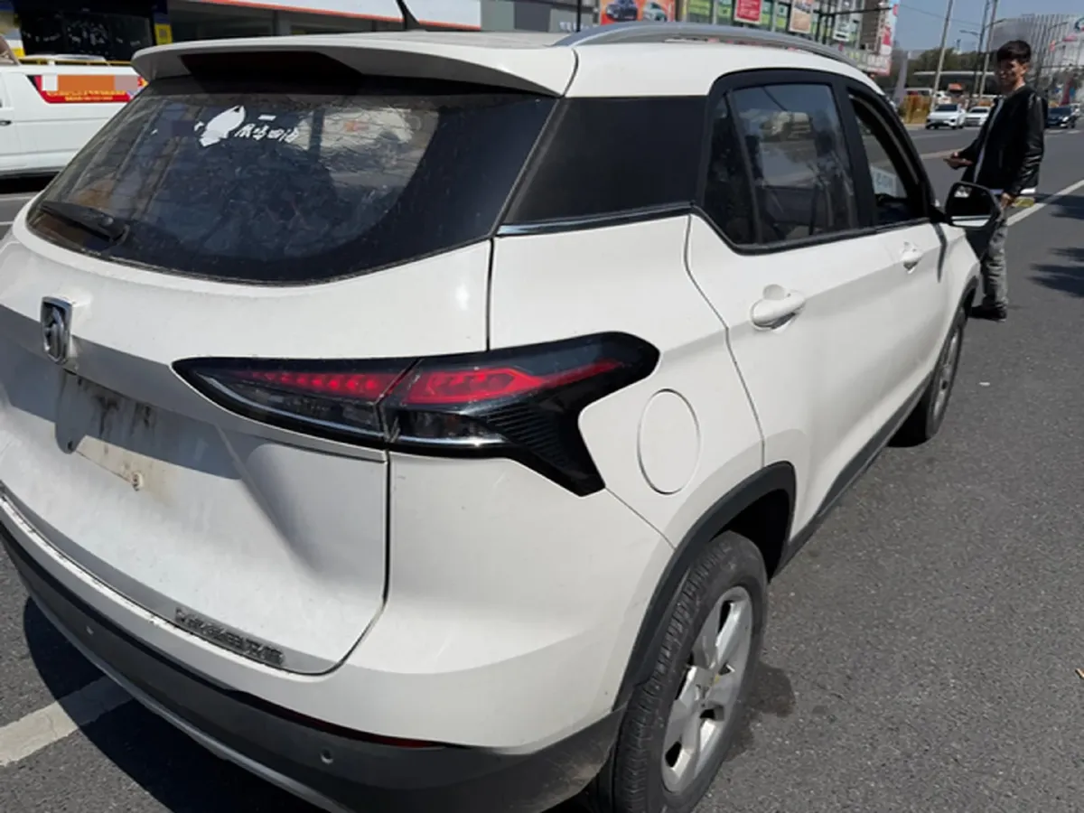 2019 WuLing HongGuang 1.5L 99HP L4 6MT,autocango,china used car exporter,china ev exporter,chinese used car exporter,chinese used ev exporter