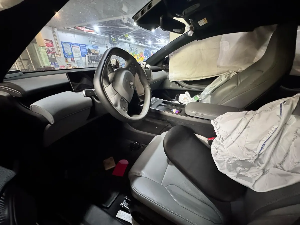 2023 NIO ET5T BEV 75KWH,autocango,china used car exporter,china ev exporter,chinese used car exporter,chinese used ev exporter