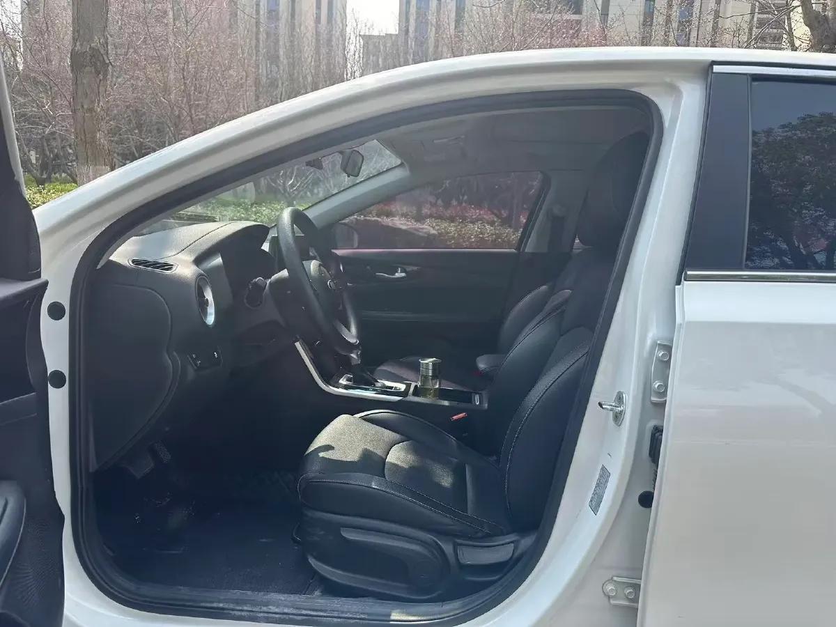 2020 Kia K3 1.5L 115HP L4 CVT,autocango,china used car exporter,china ev exporter,chinese used car exporter,chinese used ev exporter