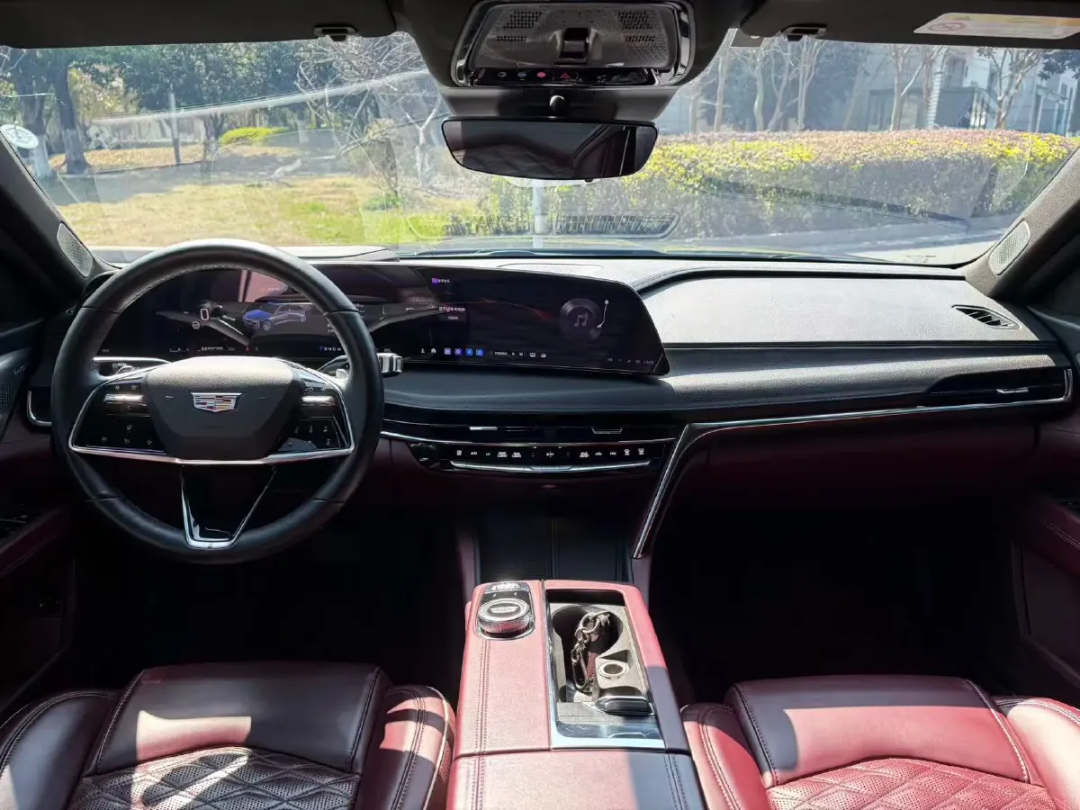 2023 Cadillac CT6 2.0T 237HP L4 10AT,autocango,china used car exporter,china ev exporter,chinese used car exporter,chinese used ev exporter