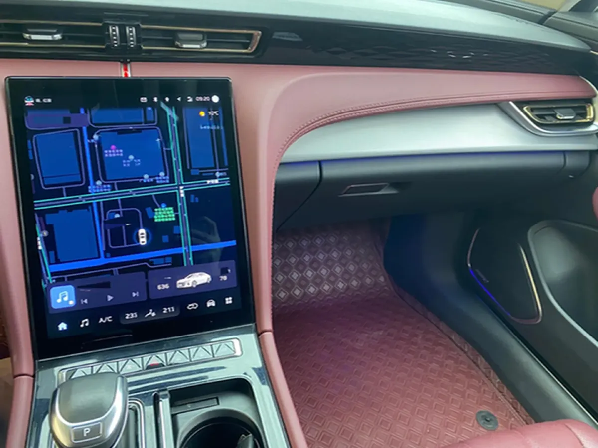 2023 HongQi H5 2.0T 224HP L4 8AT,autocango,china used car exporter,china ev exporter,chinese used car exporter,chinese used ev exporter