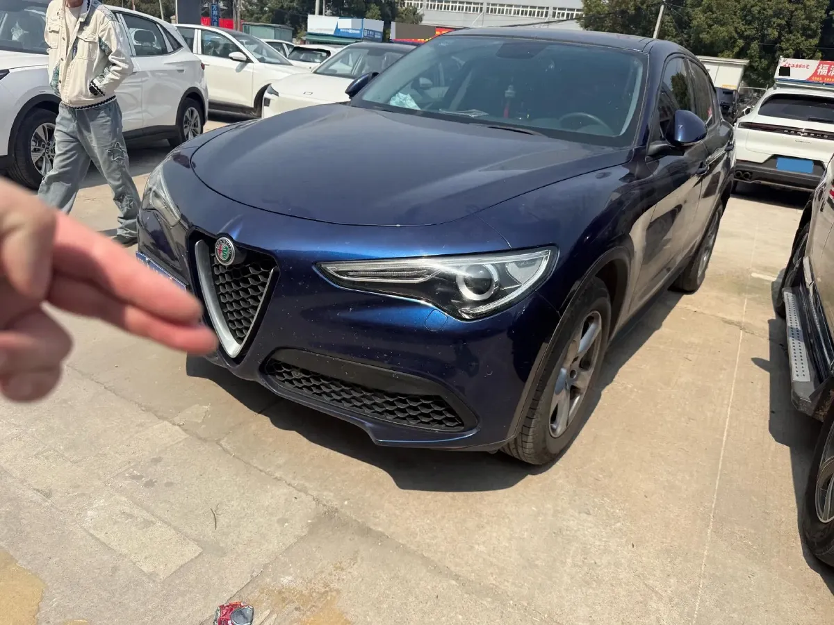 2017 Lexus NX 2.0T 238HP L4 6AT,autocango,china used car exporter,china ev exporter,chinese used car exporter,chinese used ev exporter