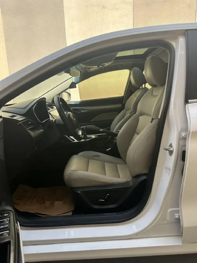 2018 Geely Binray 1.4T 133HP L4 6MT,autocango,china used car exporter,china ev exporter,chinese used car exporter,chinese used ev exporter