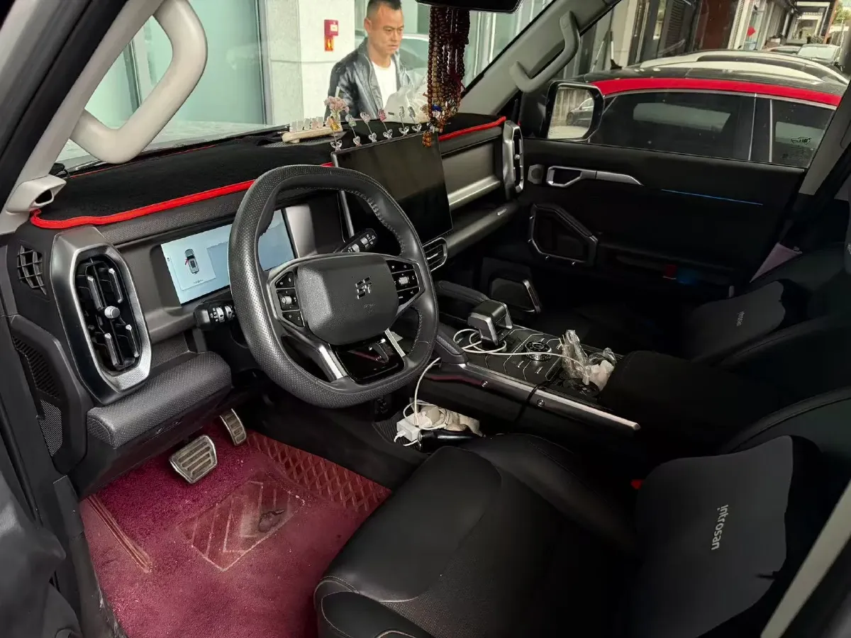 2023 Jetour Traveller 2.0T 254HP L4 7DCT,autocango,china used car exporter,china ev exporter,chinese used car exporter,chinese used ev exporter