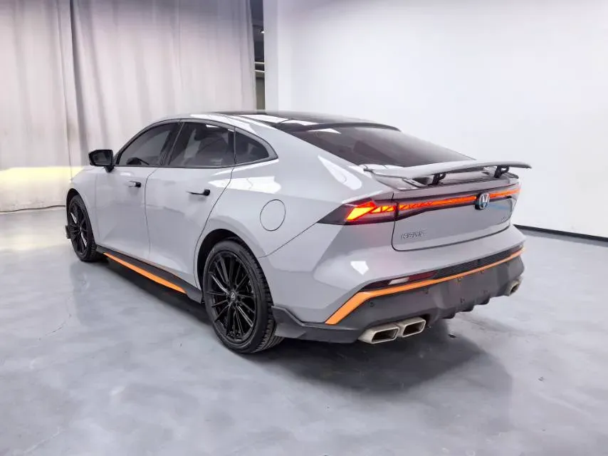 2024 ChangAn UNI-V 1.5T 188HP L4 7DCT,autocango,china used car exporter,china ev exporter,chinese used car exporter,chinese used ev exporter