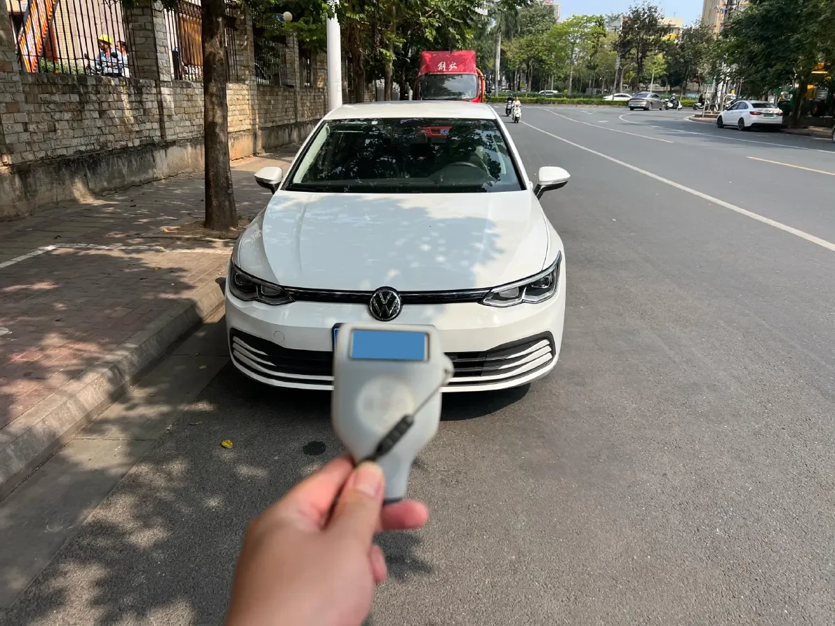 2021 Volkswagen Golf 1.2T 116HP L4 7DCT,autocango,china used car exporter,china ev exporter,chinese used car exporter,chinese used ev exporter