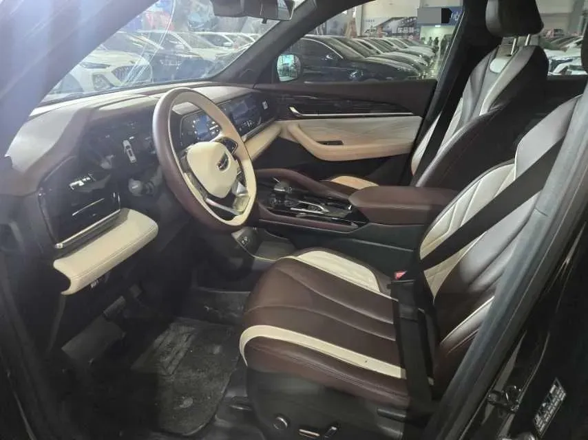 2021 Geely Monjaro 2.0T 218HP L4 7DCT,autocango,china used car exporter,china ev exporter,chinese used car exporter,chinese used ev exporter