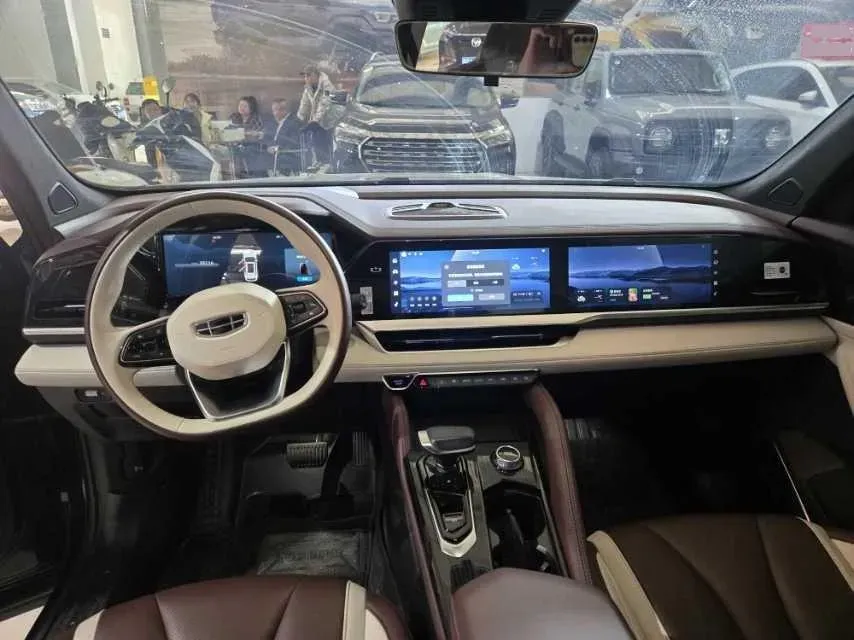 2021 Geely Monjaro 2.0T 218HP L4 7DCT,autocango,china used car exporter,china ev exporter,chinese used car exporter,chinese used ev exporter