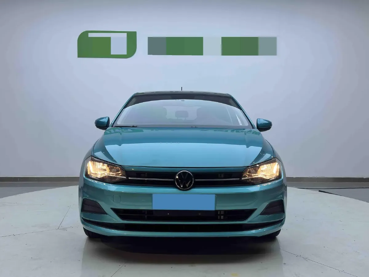 2023 Volkswagen Polo 1.5L 113HP L4 6AT,autocango,china used car exporter,china ev exporter,chinese used car exporter,chinese used ev exporter