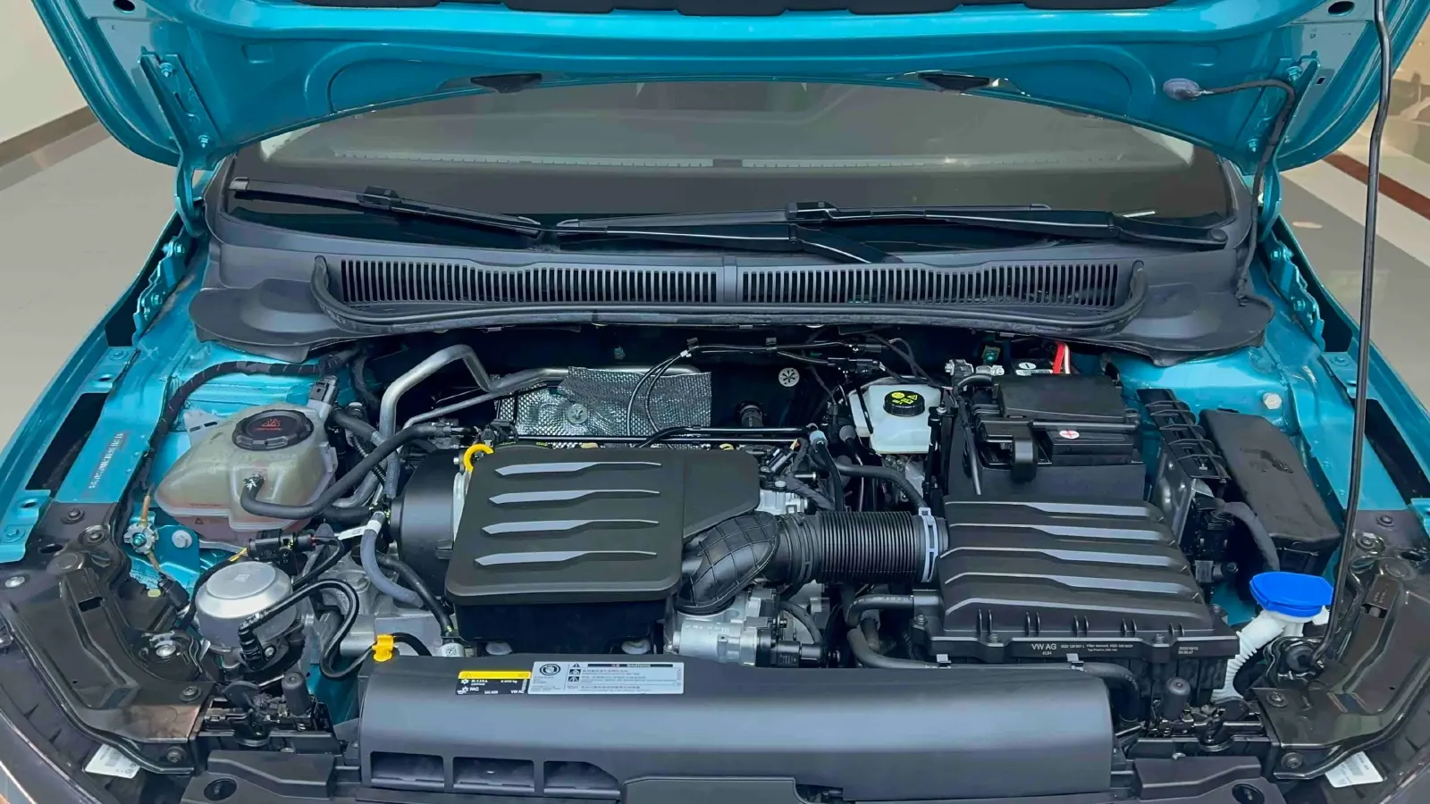 2023 Volkswagen Polo 1.5L 113HP L4 6AT,autocango,china used car exporter,china ev exporter,chinese used car exporter,chinese used ev exporter