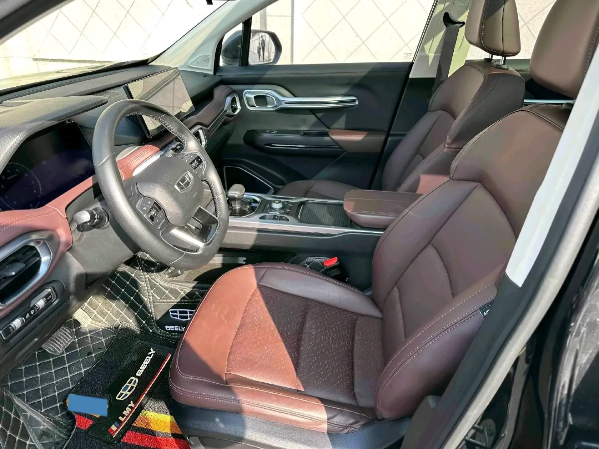 2022 Geely Okavango 1.8T 184HP L4 7DCT,autocango,china used car exporter,china ev exporter,chinese used car exporter,chinese used ev exporter