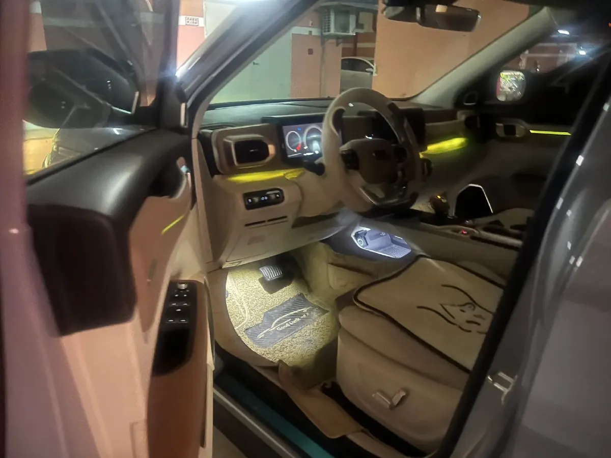 2020 Geely ICON 1.5T 177HP L3 7DCT,autocango,china used car exporter,china ev exporter,chinese used car exporter,chinese used ev exporter