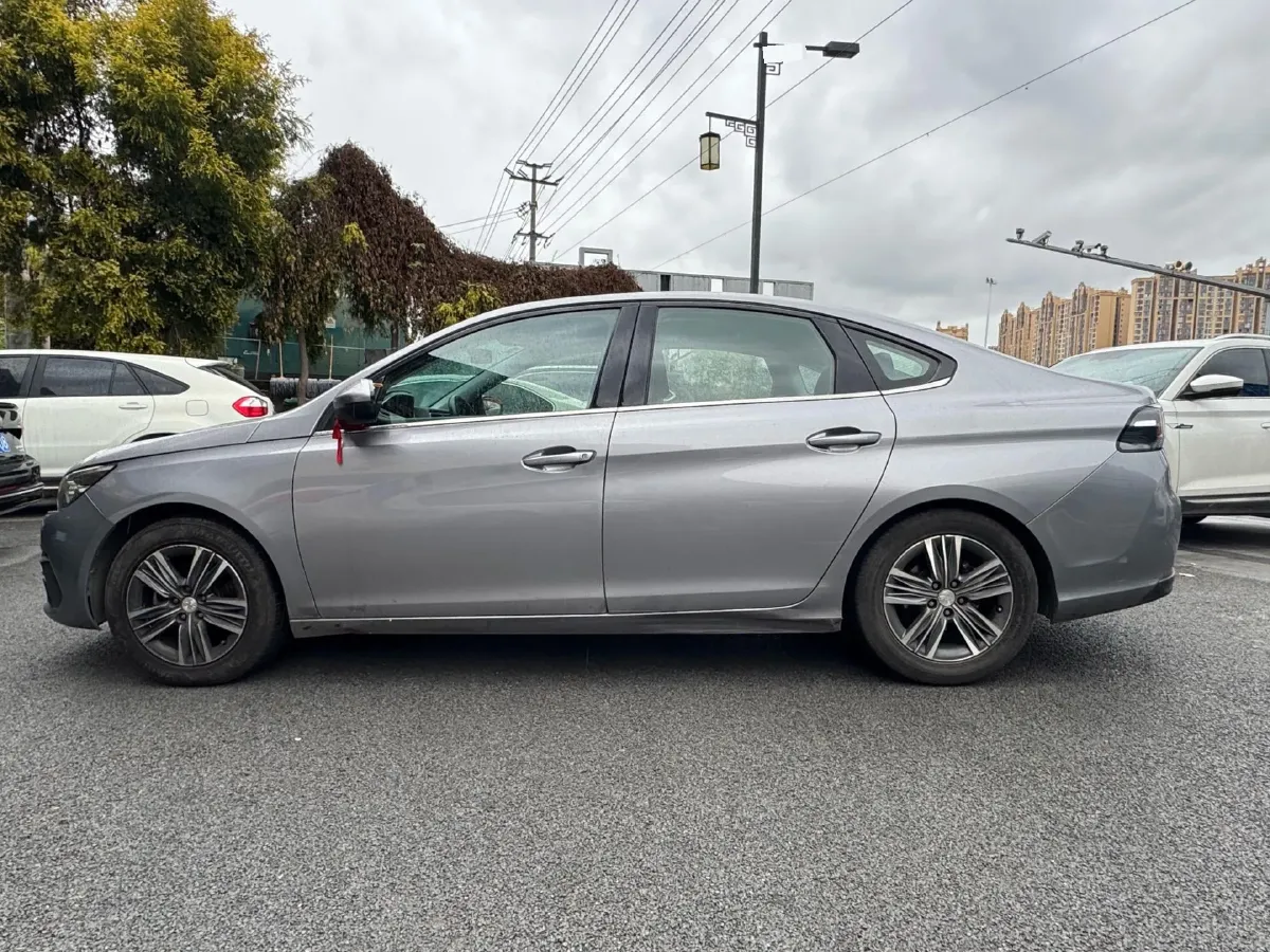 2018 Peugeot 308 1.6L 117HP L4 6AT,autocango,china used car exporter,china ev exporter,chinese used car exporter,chinese used ev exporter