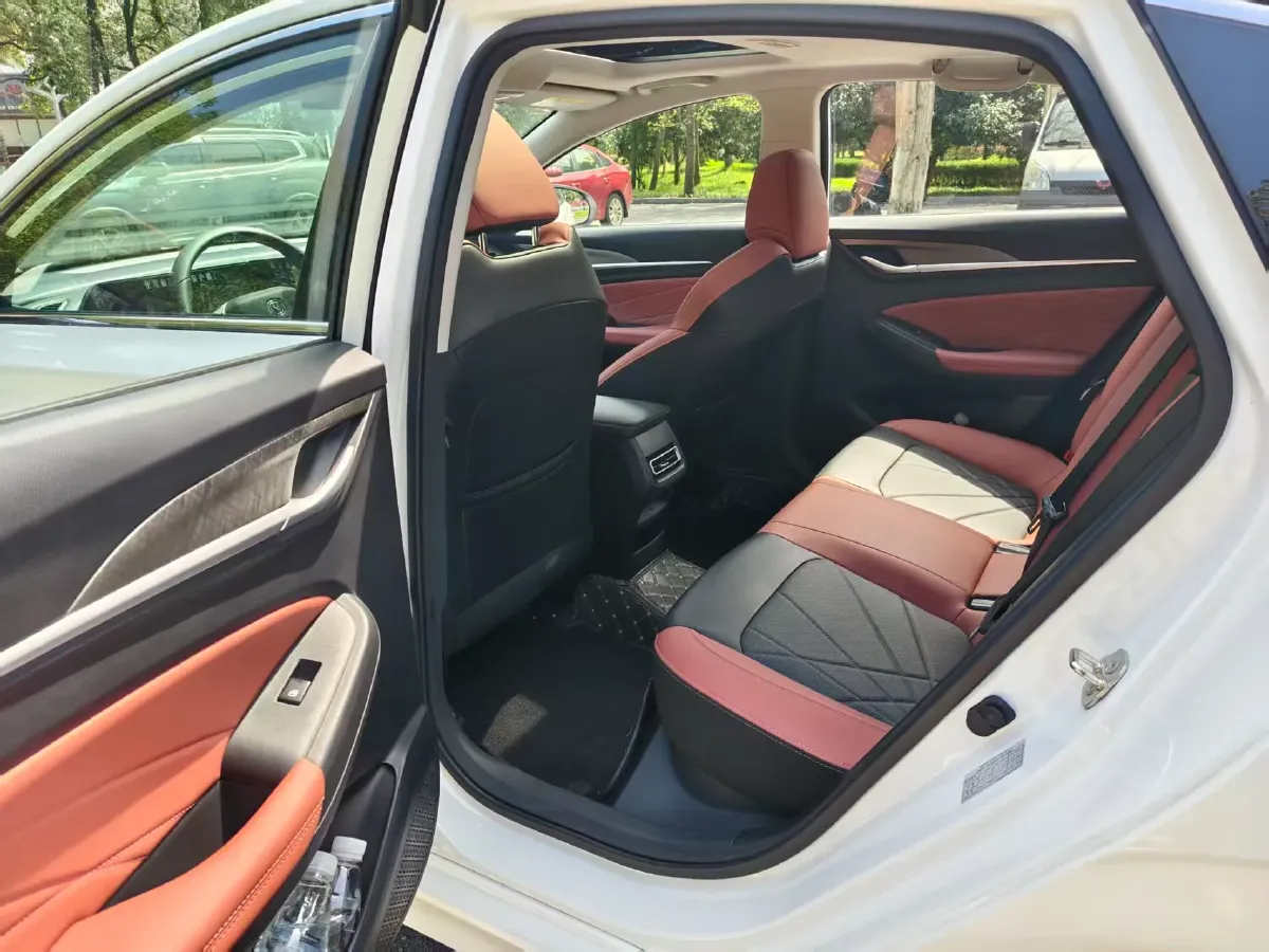 2024 ChangAn Eado 1.4T 160HP L4 7DCT,autocango,china used car exporter,china ev exporter,chinese used car exporter,chinese used ev exporter