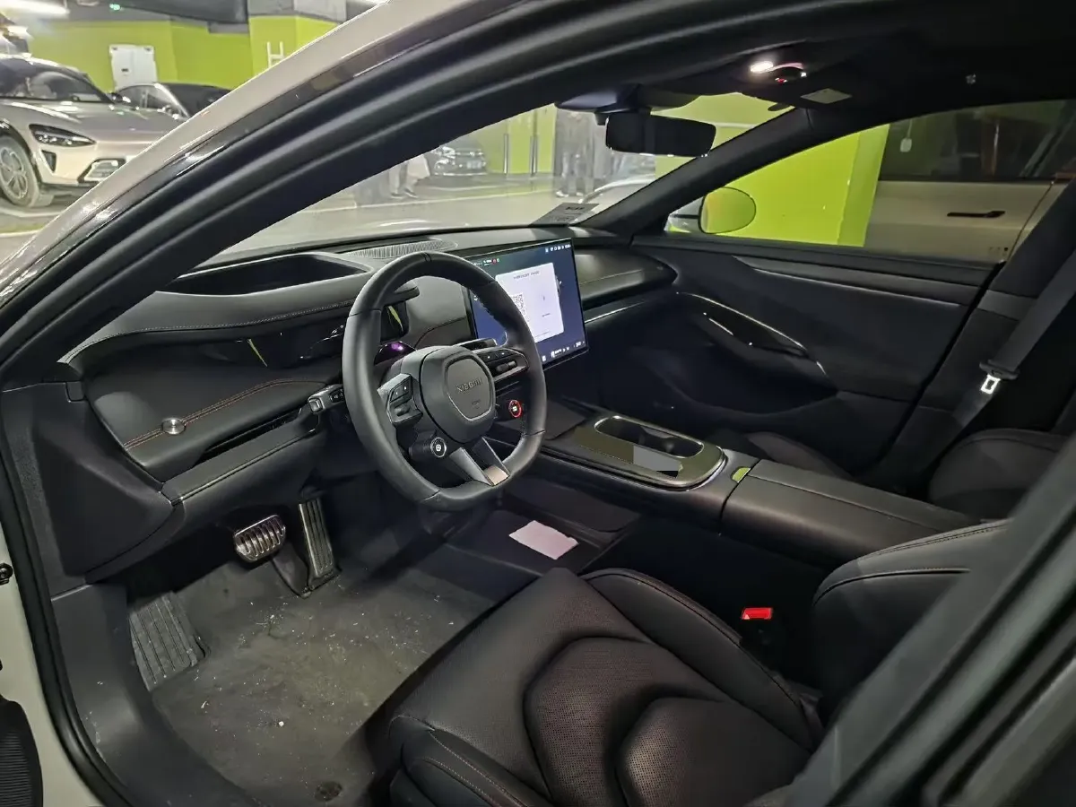 2024 MI SU7 BEV 101KWH,autocango,china used car exporter,china ev exporter,chinese used car exporter,chinese used ev exporter