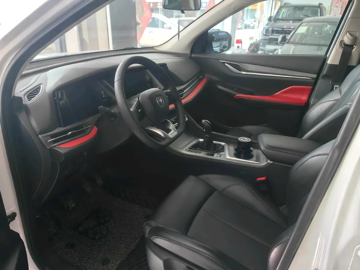 2021 ChangAn CS55 Plus 1.5T 180HP L4 7DCT,autocango,china used car exporter,china ev exporter,chinese used car exporter,chinese used ev exporter