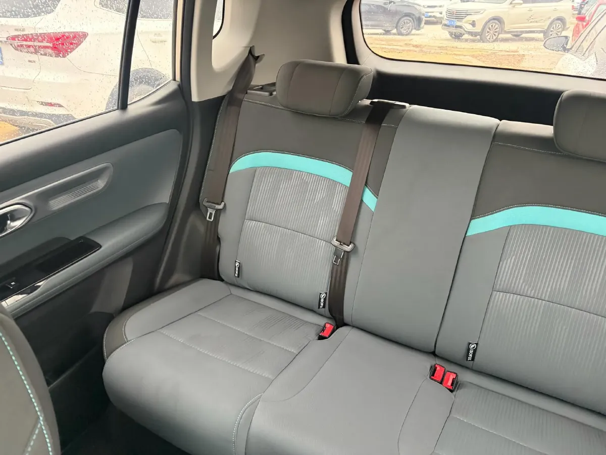 2024 Leapmotor C11 1.5L 95HP L4 REEV 43.74KWH,autocango,china used car exporter,china ev exporter,chinese used car exporter,chinese used ev exporter