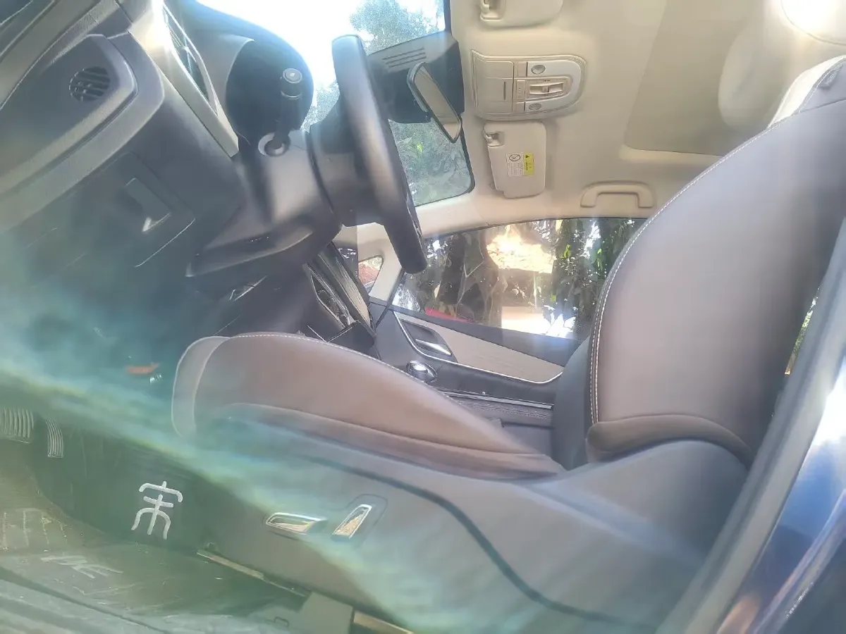 2022 Exceed LXC-DM 1.5T 156HP L4 3DHT PHEV 19.27KWH,autocango,china used car exporter,china ev exporter,chinese used car exporter,chinese used ev exporter