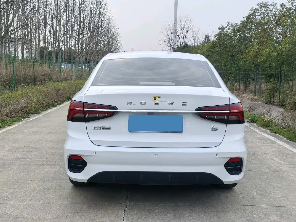 2021 Roewe i5 1.5L 120HP L4 CVT,autocango,china used car exporter,china ev exporter,chinese used car exporter,chinese used ev exporter