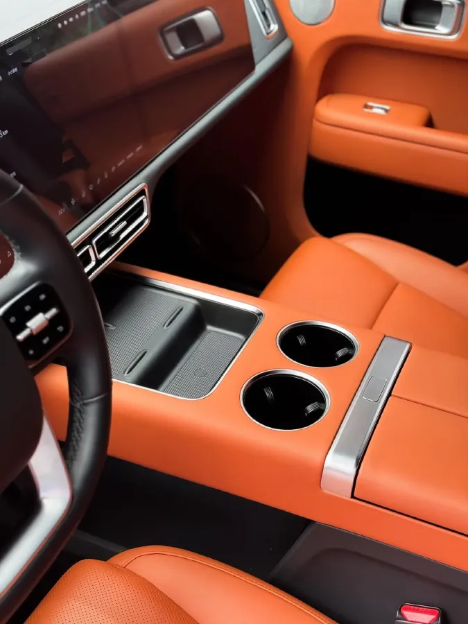 2022 Li L9 Range Extended 154HP REEV 42.6KWH,autocango,china used car exporter,china ev exporter,chinese used car exporter,chinese used ev exporter