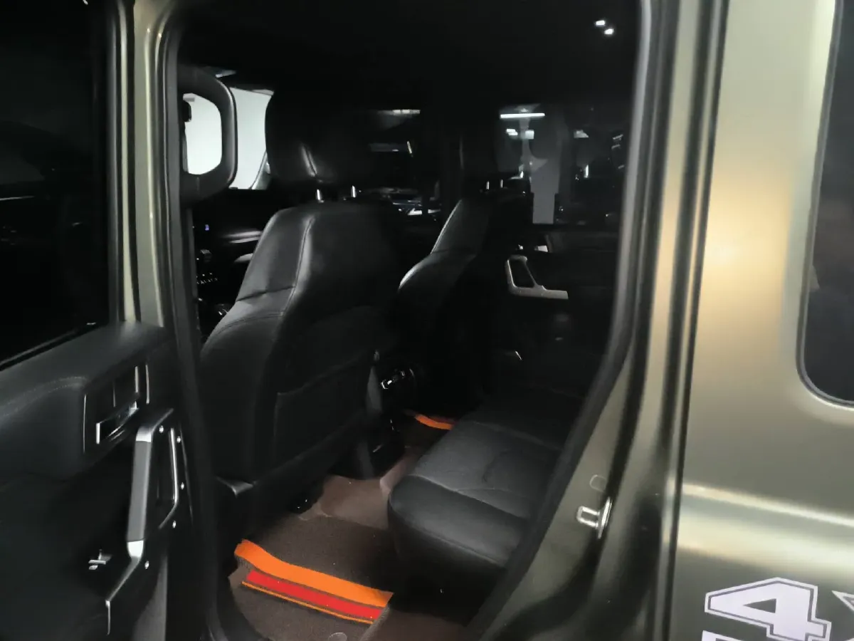 2024 212 212 T01 2.0T 252HP L4 8AT,autocango,china used car exporter,china ev exporter,chinese used car exporter,chinese used ev exporter