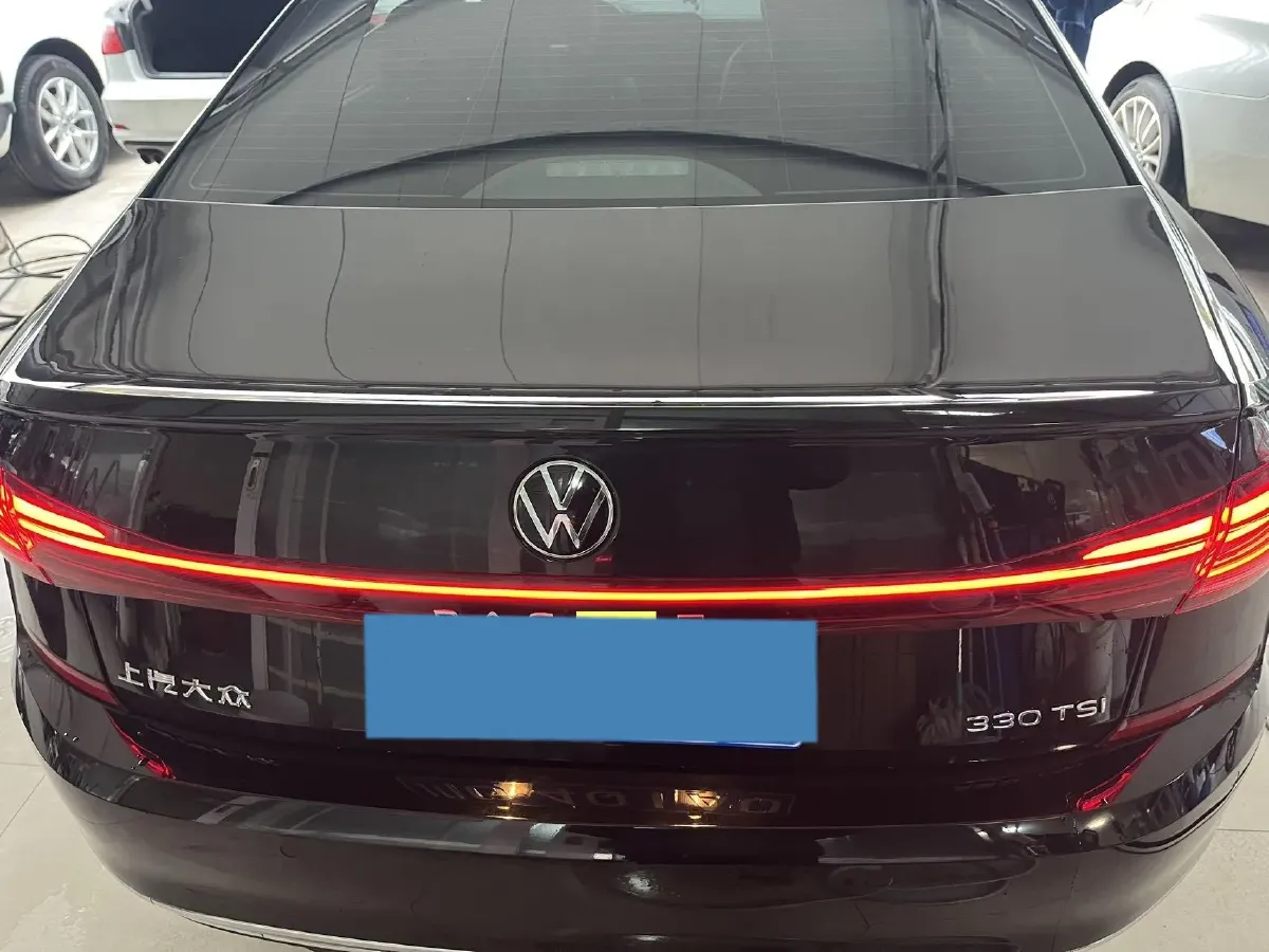 2022 Xpeng P7 BEV 60.2KWH,autocango,china used car exporter,china ev exporter,chinese used car exporter,chinese used ev exporter