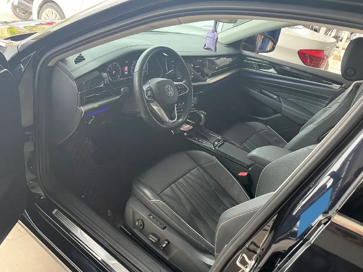 2022 Xpeng P7 BEV 60.2KWH,autocango,china used car exporter,china ev exporter,chinese used car exporter,chinese used ev exporter