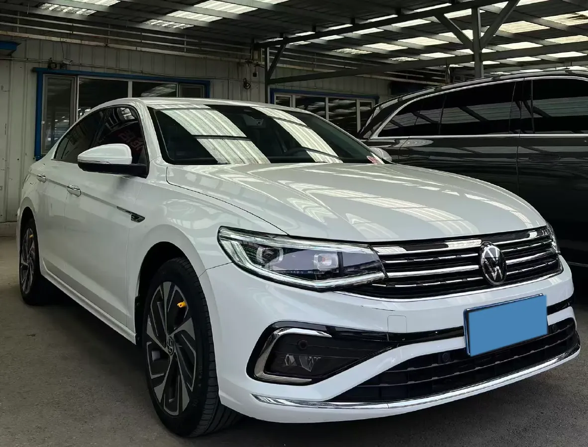 2023 Volkswagen Bora 1.5T 160HP L4 7DCT,autocango,china used car exporter,china ev exporter,chinese used car exporter,chinese used ev exporter