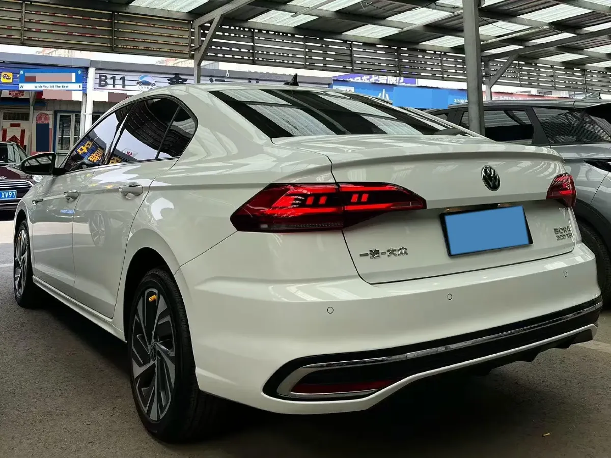 2023 Volkswagen Bora 1.5T 160HP L4 7DCT,autocango,china used car exporter,china ev exporter,chinese used car exporter,chinese used ev exporter