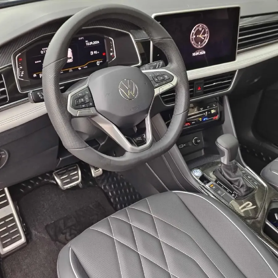 2024 Volkswagen Tiguan L 2.0T 186HP L4 7DCT,autocango,china used car exporter,china ev exporter,chinese used car exporter,chinese used ev exporter
