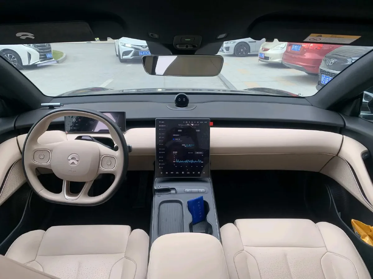 2024 NIO ET5T BEV 75KWH,autocango,china used car exporter,china ev exporter,chinese used car exporter,chinese used ev exporter