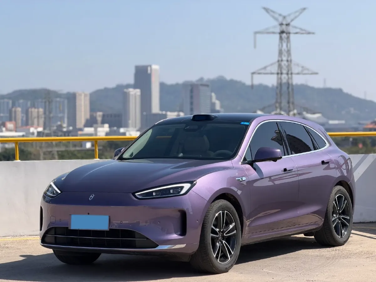 2025 AITO AITO M5 1.5T 152HP L4 REEV 42KWH,autocango,china used car exporter,china ev exporter,chinese used car exporter,chinese used ev exporter