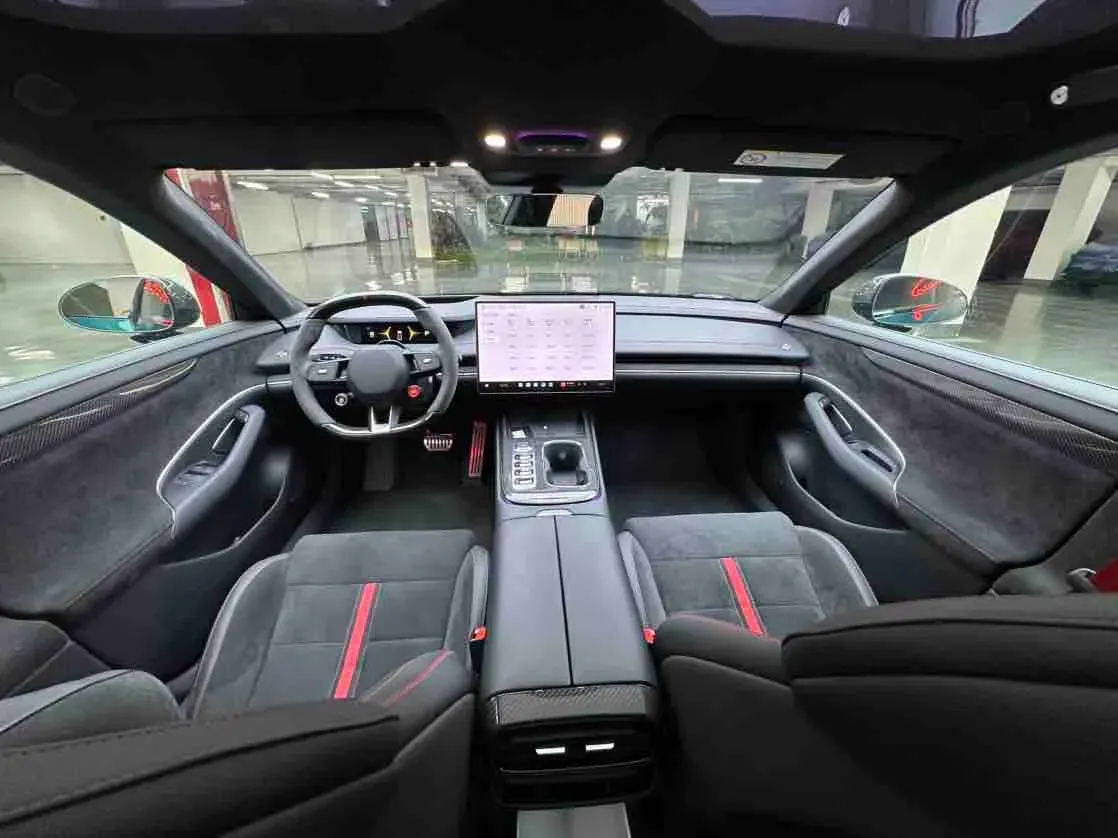 2025 MI SU7 Ultra BEV 93.7KWH,autocango,china used car exporter,china ev exporter,chinese used car exporter,chinese used ev exporter