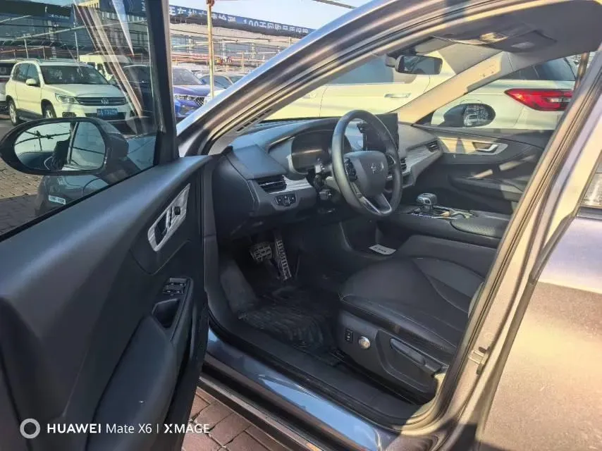 2024 HongQi E-QM5 BEV 72KWH,autocango,china used car exporter,china ev exporter,chinese used car exporter,chinese used ev exporter