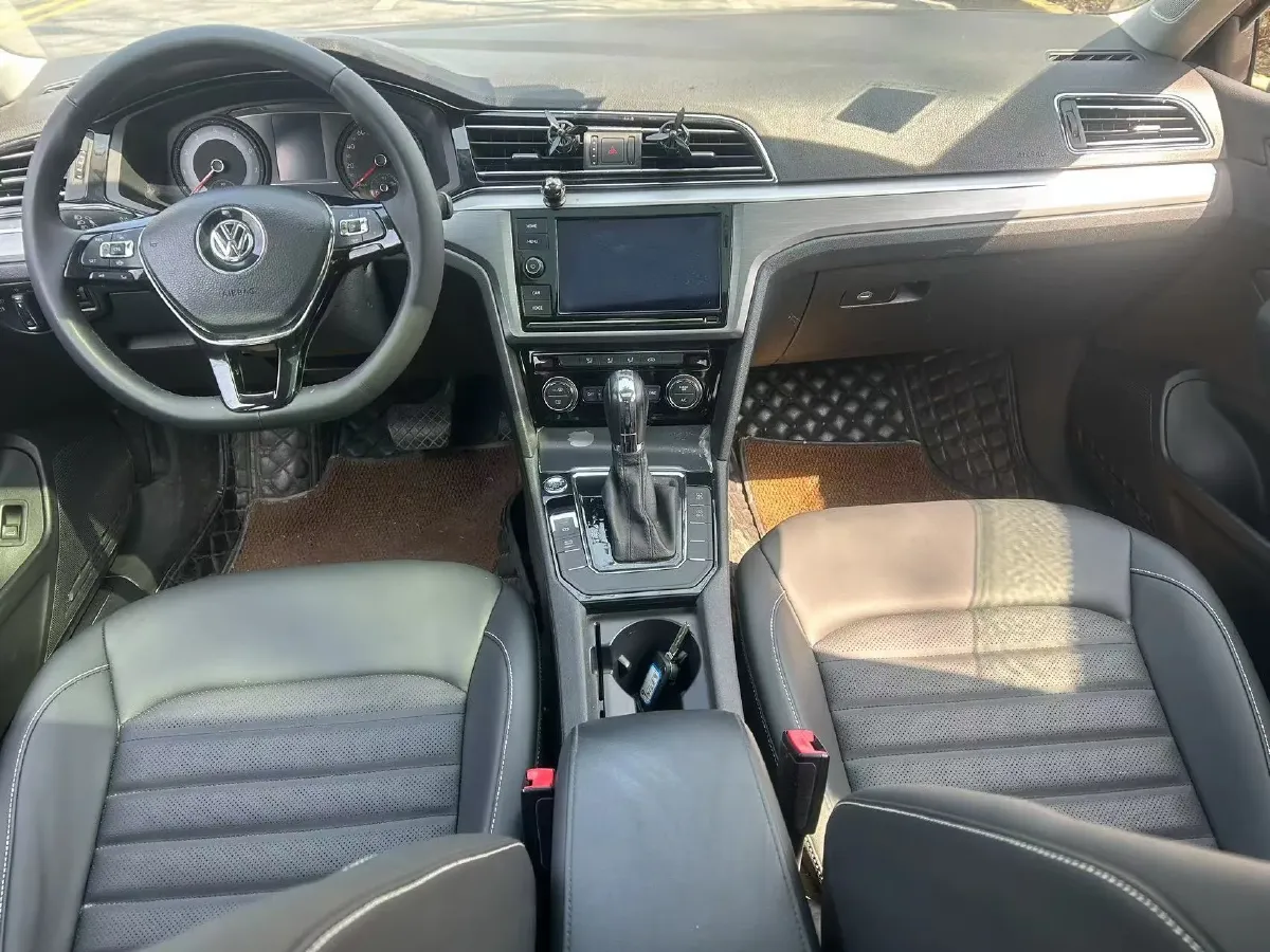 2019 Volkswagen Passat 1.4T 150HP L4 7DCT,autocango,china used car exporter,china ev exporter,chinese used car exporter,chinese used ev exporter