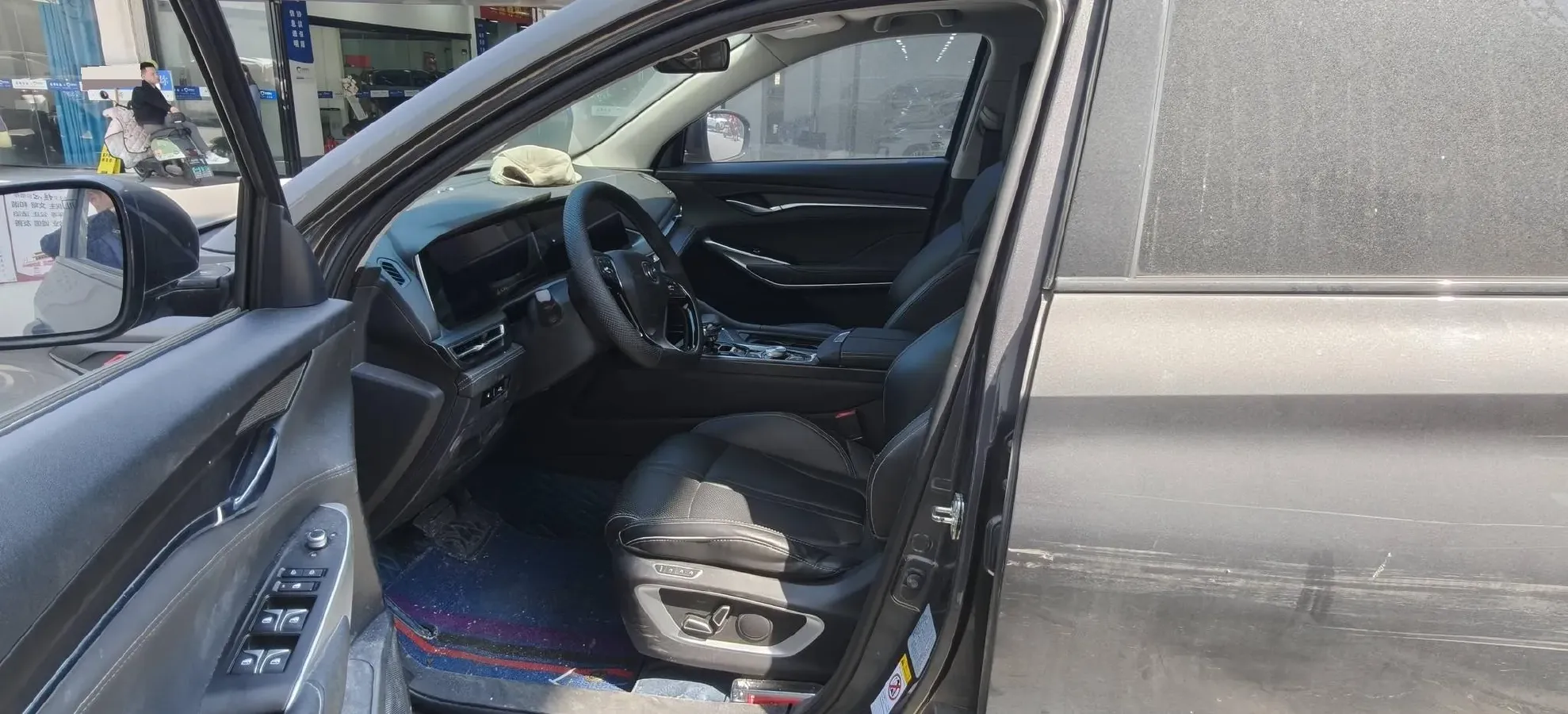 2021 ChangAn CS75 Plus 2.0T 233HP L4 8AT,autocango,china used car exporter,china ev exporter,chinese used car exporter,chinese used ev exporter