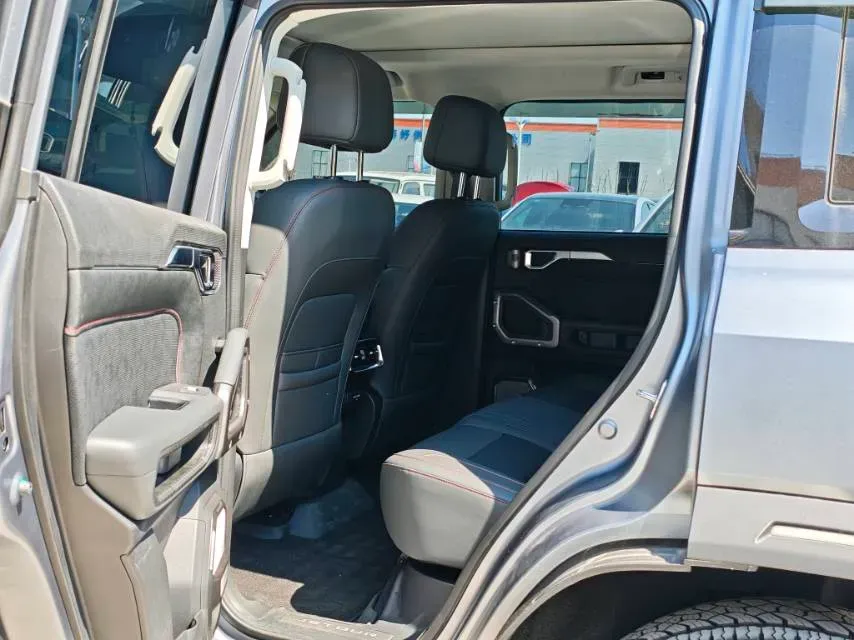 2023 Jetour Traveller 2.0T 254HP L4 8AT,autocango,china used car exporter,china ev exporter,chinese used car exporter,chinese used ev exporter